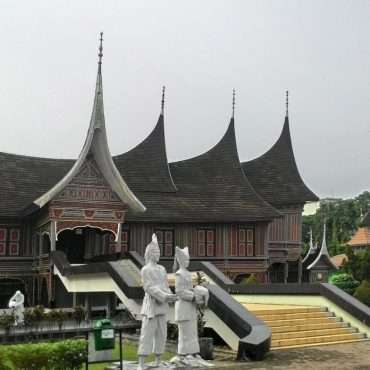 padang-city-as-one-of-tourist-destinations-in-sumatra